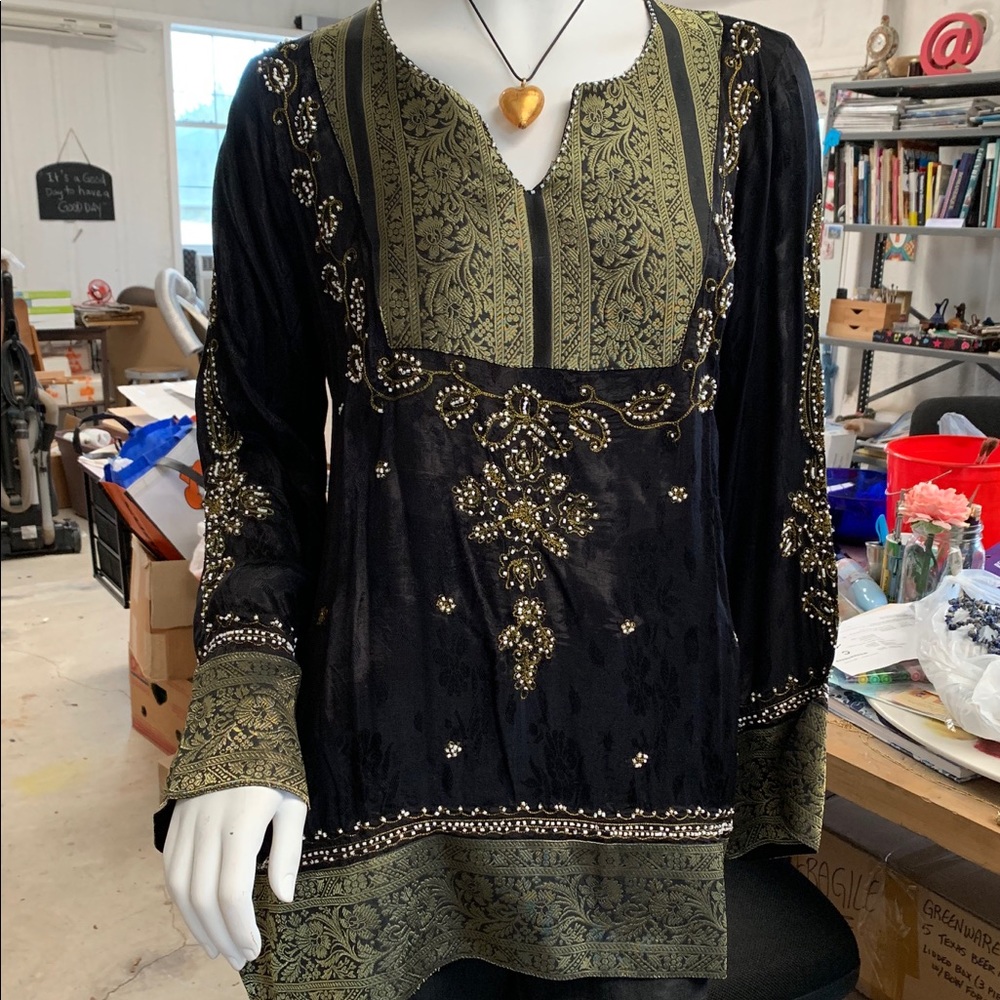 Black & Gold Beaded Jacquard Tunic/L, NWT